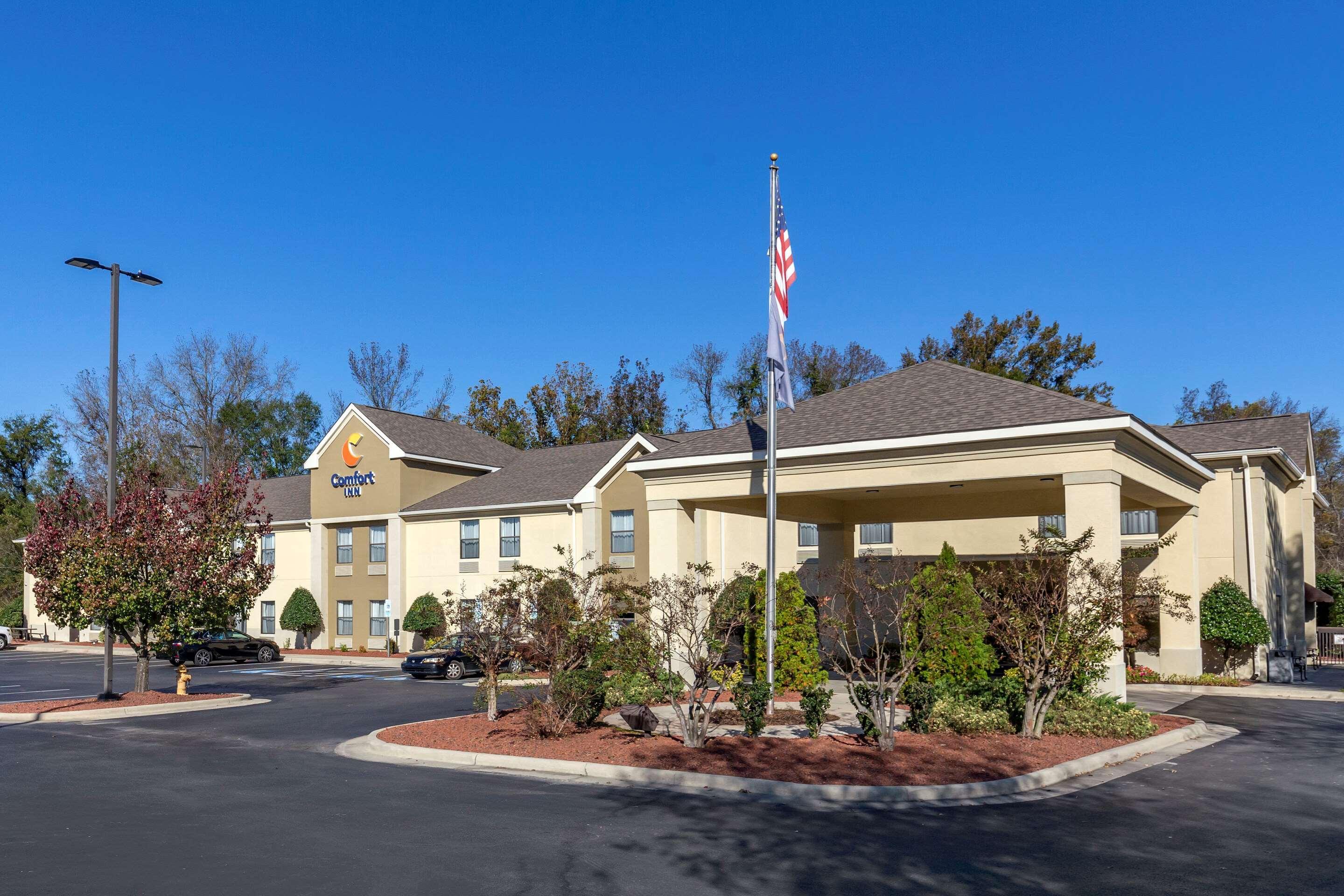 Comfort Inn Clinton Exterior photo