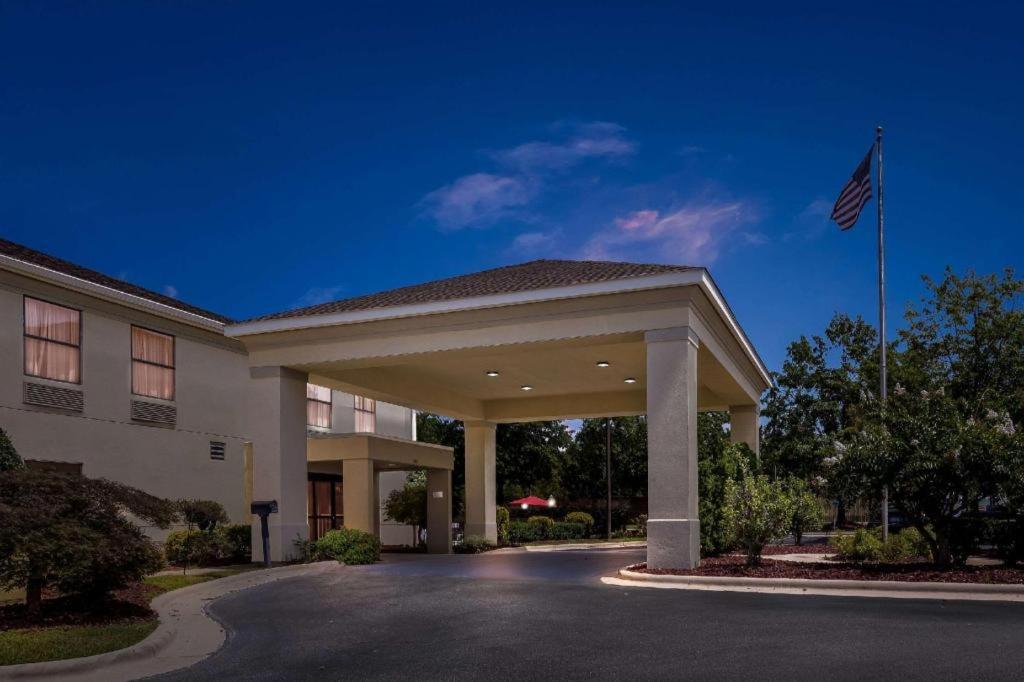 Comfort Inn Clinton Exterior photo